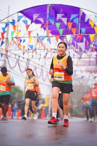BIB: 10805, 
                            <button type="button" onclick="openModal(9953267)" class="btn btn-primary btn-sm float-right btn-popup" data-toggle="modal" data-target=".modal-high-quality">
                        <i class="fas fa-shopping-cart"></i> Add to Cart
                    </button>
                                            <button type="button" onclick="isThisMe(9953267, true)" class="btn btn-success btn-sm float-right btn-popup btn-isme hidden" data-toggle="tooltip" data-placement="bottom" title="นี่คือรูปของคุณใช่ไหม คลิกที่นี่เพื่อเอาเข้าอัลบั้ม">
                        <i class="fas fa-plus"></i> Add to album
                    </button>
                    <button type="button" onclick="isThisMe(9953267, false)" class="btn btn-warning btn-sm float-right btn-popup btn-isnotme hidden">
                        <i class="fas fa-ban"></i> Remove from album
                    </button>